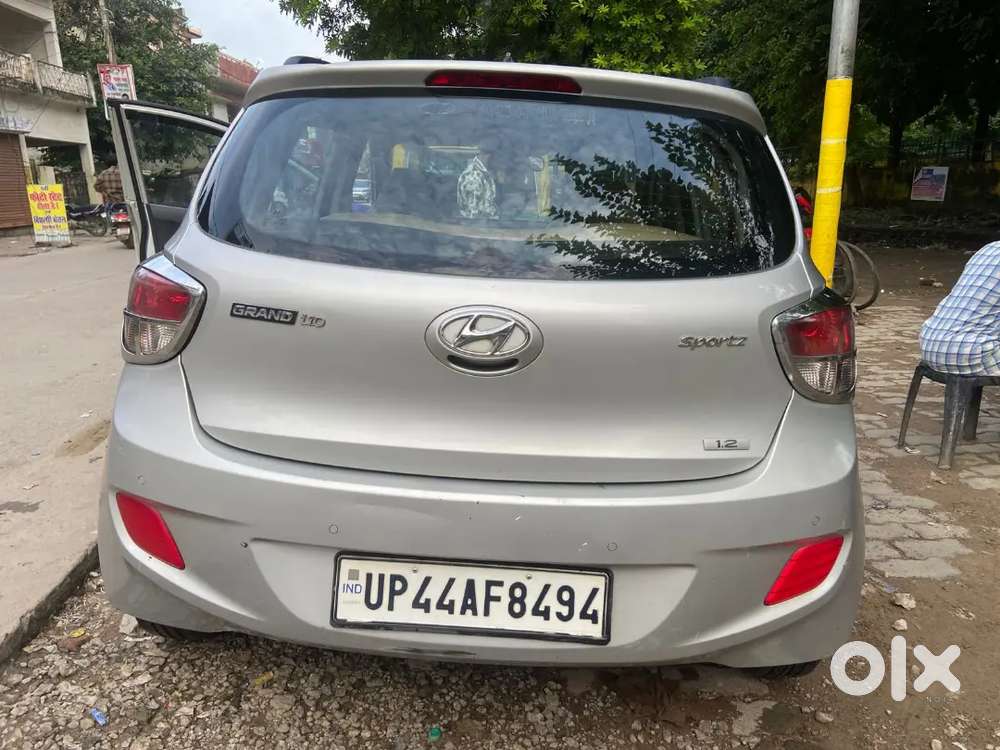 Hyundai Grand I10 Sportz 2016