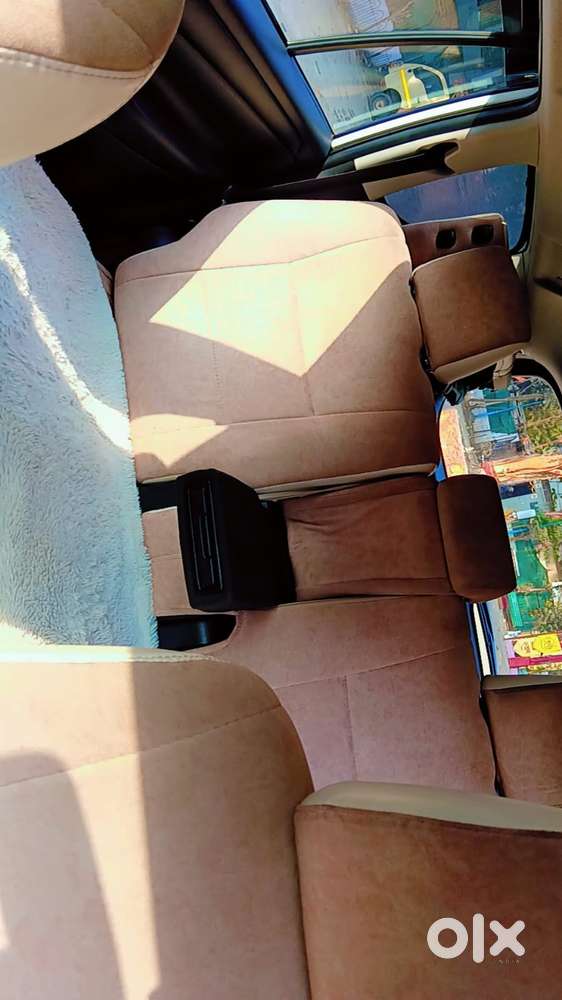 Toyota Innova Crysta 2.4 Gx Limited Edition 8 Str, 2023, Diesel