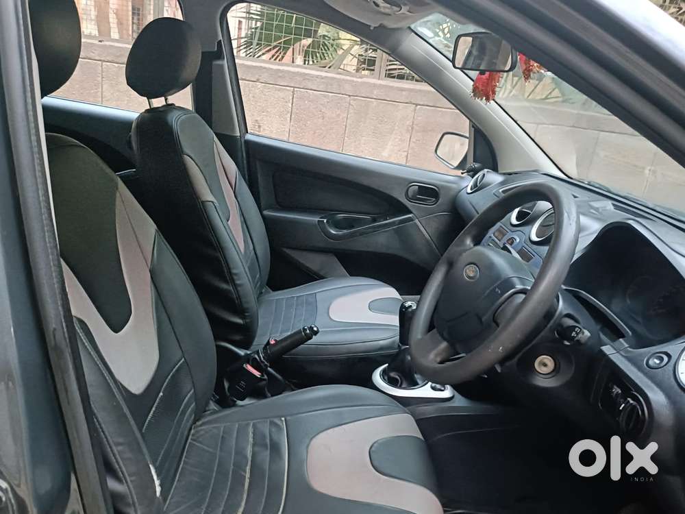 Ford Figo 1.2p Titanium Plus Mt, 2015, Petrol