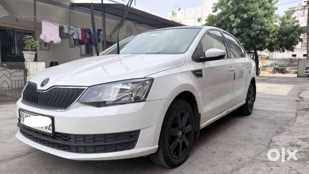 Skoda Rapid Tsi Active 1.0 Mt, 2020, Petrol