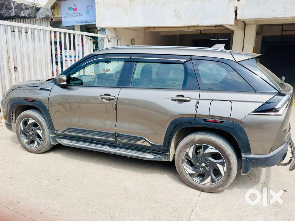 Maruti Suzuki Victoris 2025 Stong Hybrid