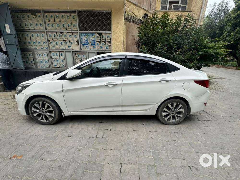 Hyundai 2015 Petrol Manual, 68000 Km Driven