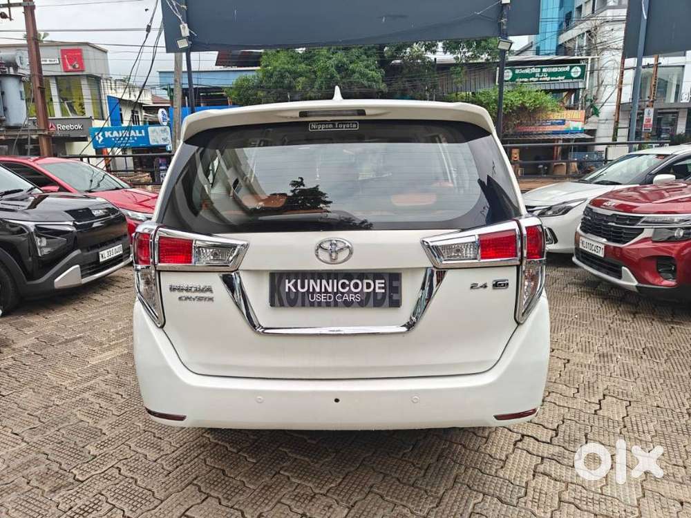 Toyota Innova Crysta 2.4 Gx Mt 8s, 2018, Diesel