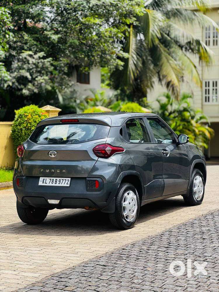 Tata Punch Pure, 2022, Petrol