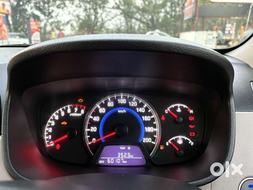 Hyundai Grand I10 Sportz Edition, 2014, Petrol
