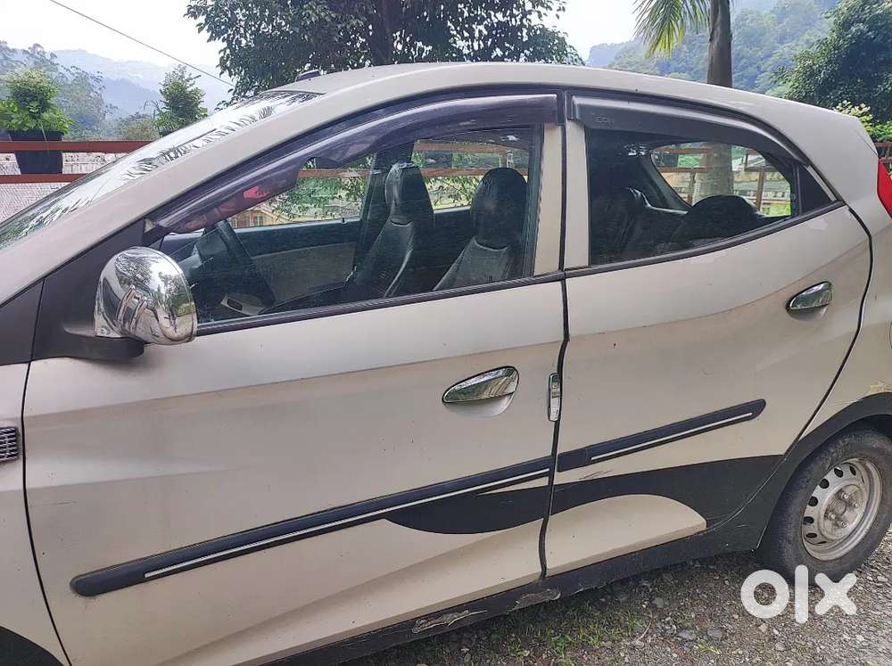 Hyundai Eon 2012 Petrol 65000 Km Driven