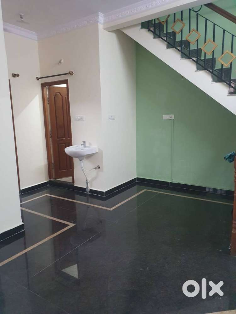 3BHK duplex house for lease in Kodigehalli, Sahakara Nagara For