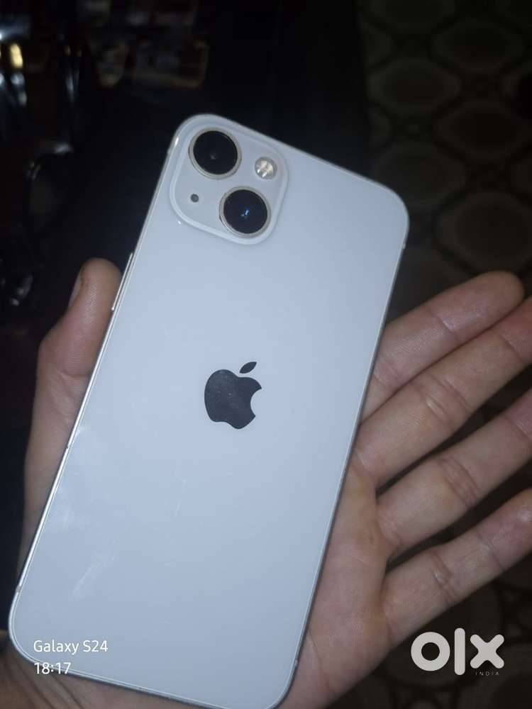 iPhone 13 128GB White – Box Available - Mobile Phones in Sector