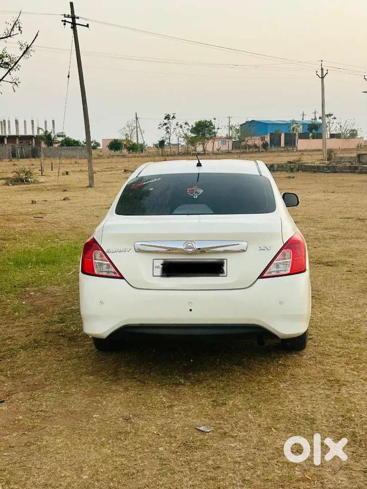 Nissan Sunny 2017 Diesel Well Maintained