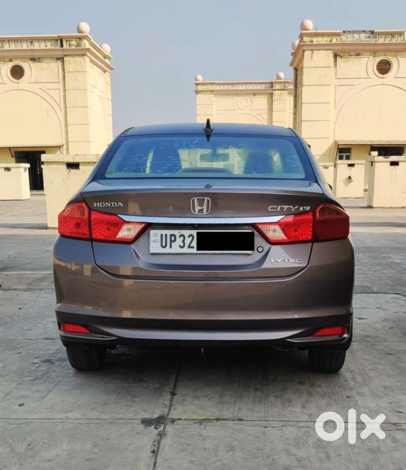 Honda City 1.5 V 4th Gen I-vtec Mt, 2016, Petrol