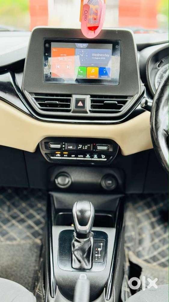 Toyota Glanza, 2023, Petrol