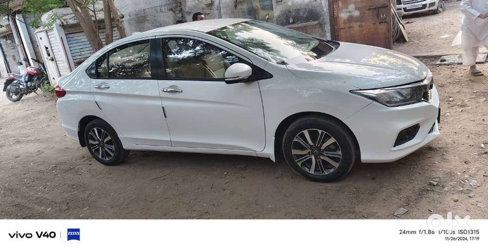 Honda City I-vtec Cvt V, 2017, Petrol