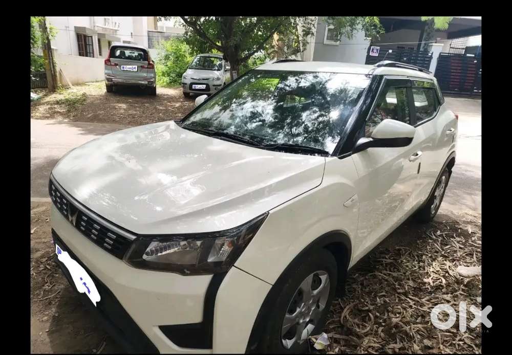 Mahindra Xuv300 1.2 W6 Petrol Automatic 2022