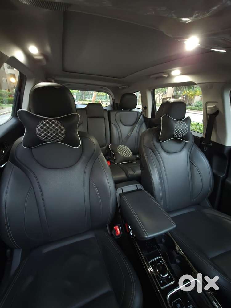 Mahindra Xuv700 Petrol 2025