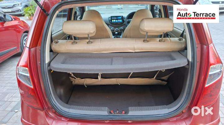 Hyundai I10 Sportz, 2011, Petrol