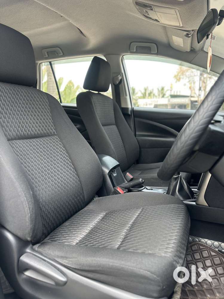 Toyota Innova Crysta