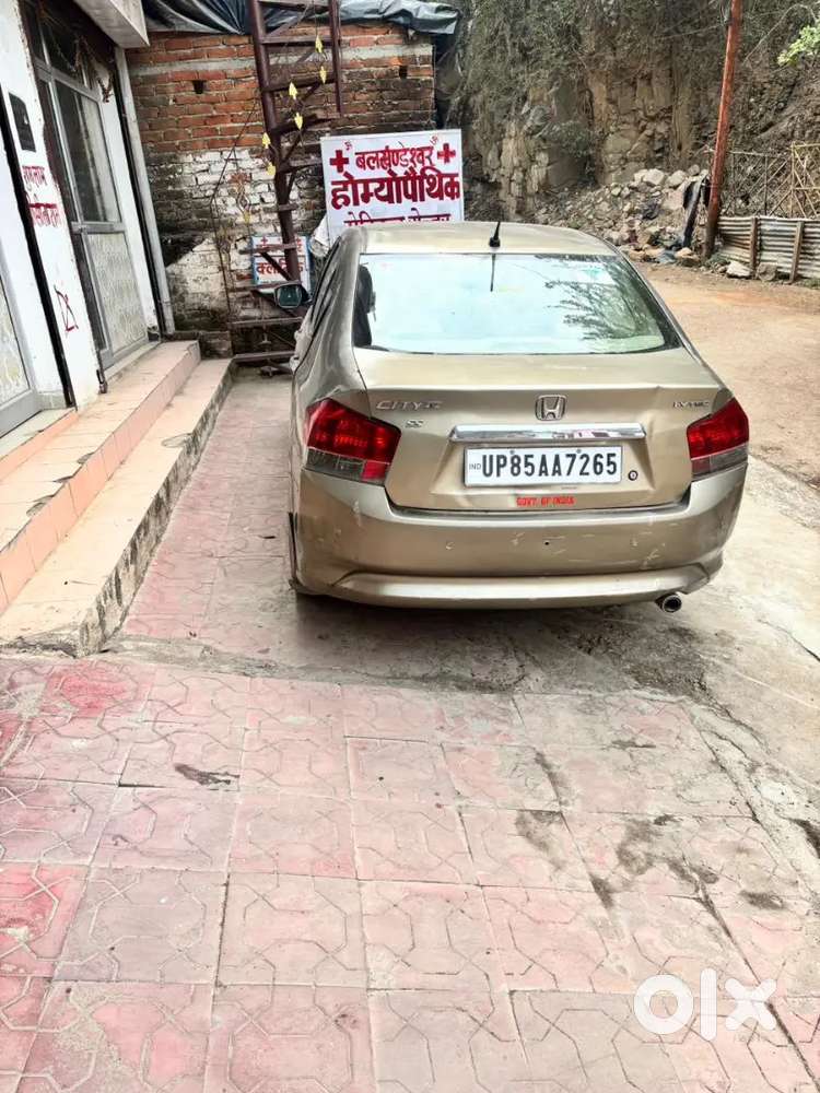 Acchi Gadi H Honda City 2011 Petrol 80000 Km Driven