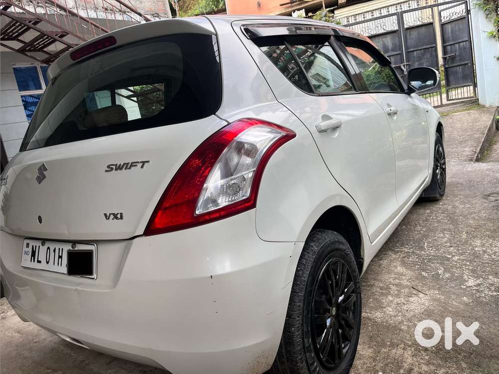 Maruti Suzuki Swift 2012
