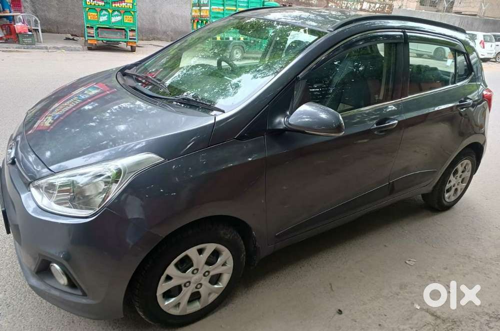 Hyundai Grand I10 Sportz, 2016, Petrol