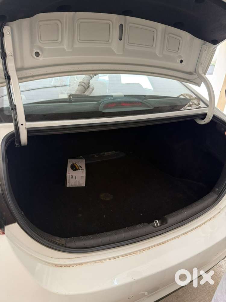 Hyundai Verna Petrol 2019