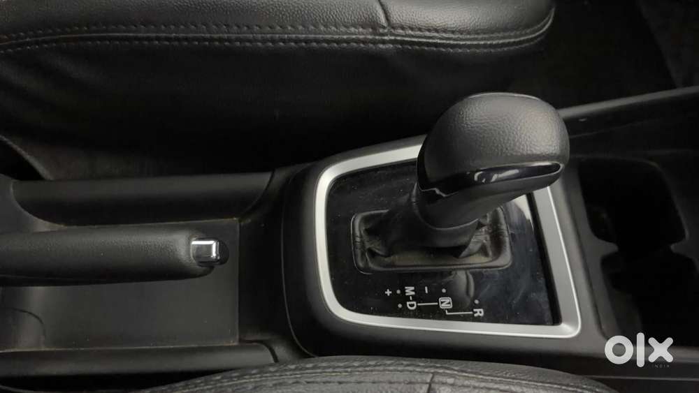 Maruti Suzuki Swift 2018 Amt Zxi, 2022, Petrol