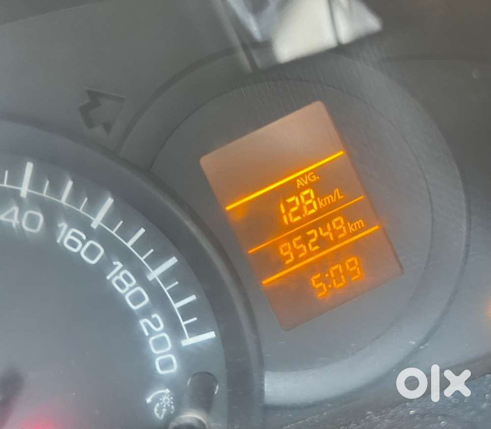 Swift 2012 Lxi Car Expired 17 February 2027 Petrol