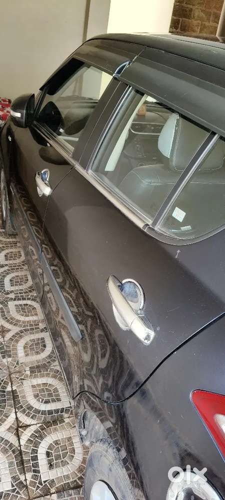 Maruti Suzuki Swift 2015 Diesel 24200 Km Driven