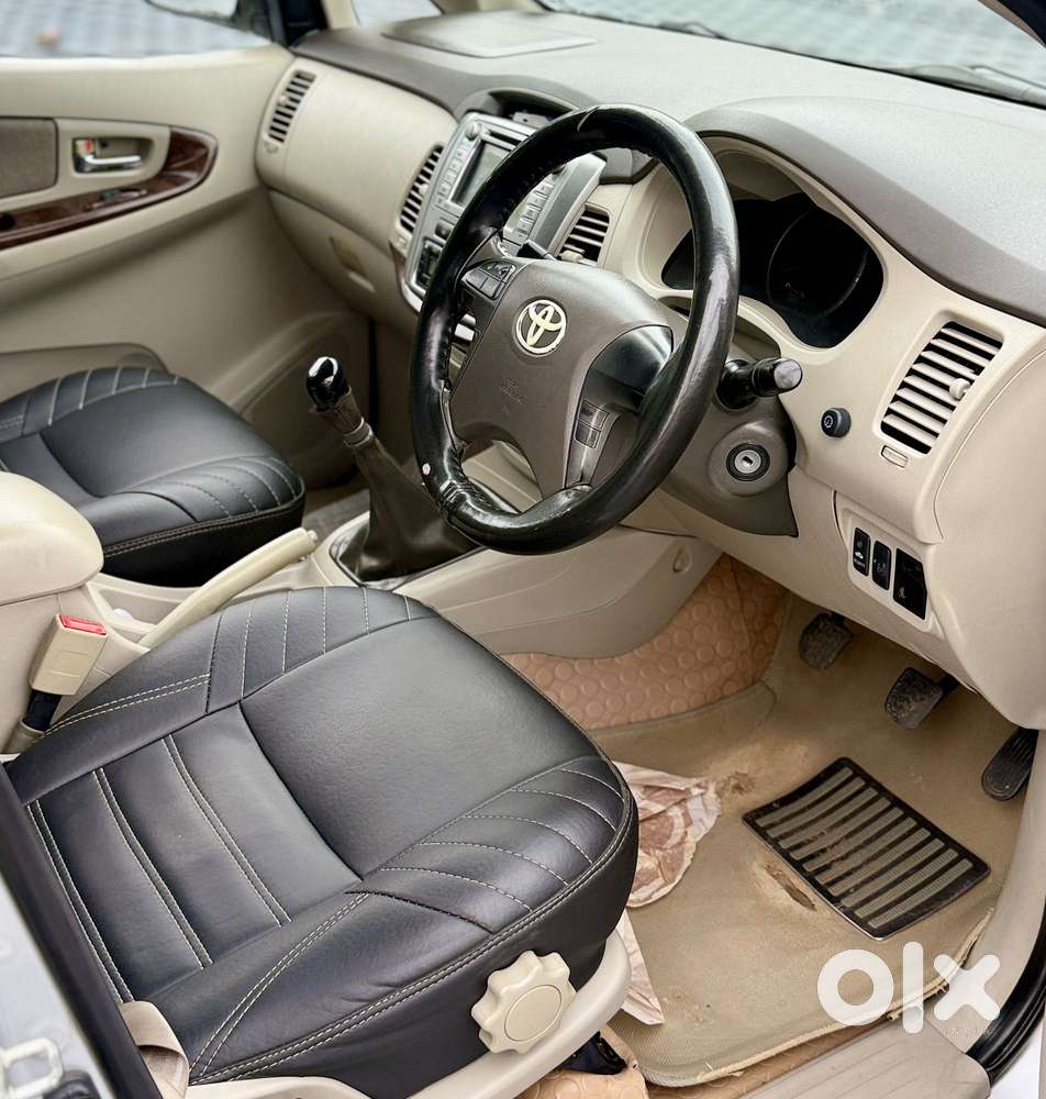 Toyota Innova 2.5 V 7 Str, 2012, Diesel