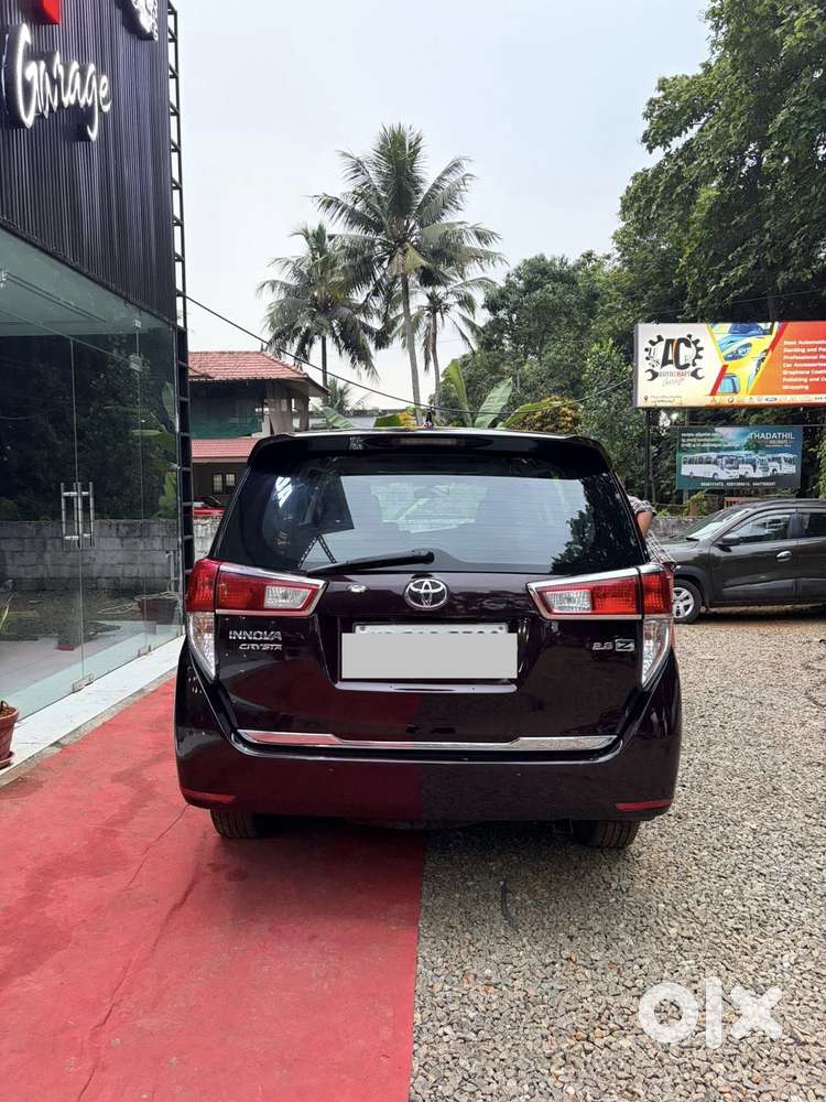 Toyota Innova Crysta 2.8 Zx At, 2017, Diesel