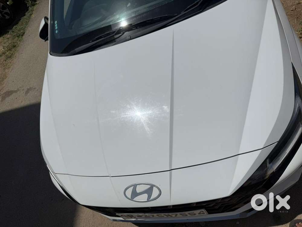 Hyundai I20 2024 Petrol 28000 Km Driven