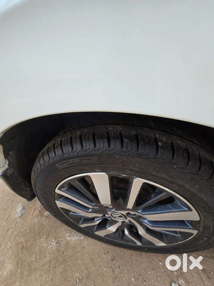 Honda City Vx Petrol 2022 (8airbags)