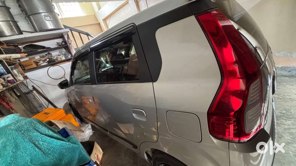 Maruti Suzuki Wagon R Zxi 2022