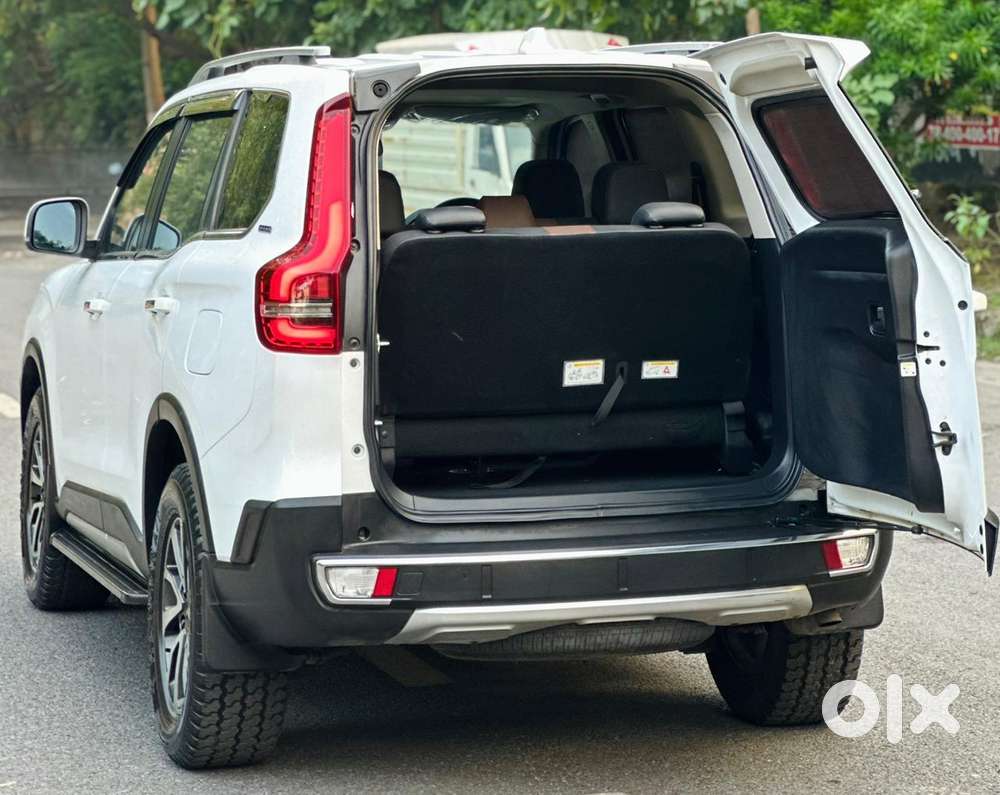 Mahindra Scorpio N Z8 Petrol At 7 Str, 2024, Petrol