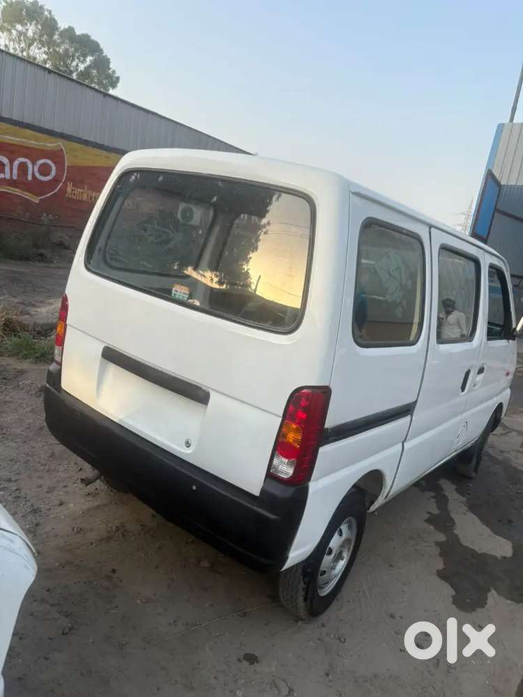 Maruti Suzuki Eeco 2021 Petrol 9300 Km Driven
