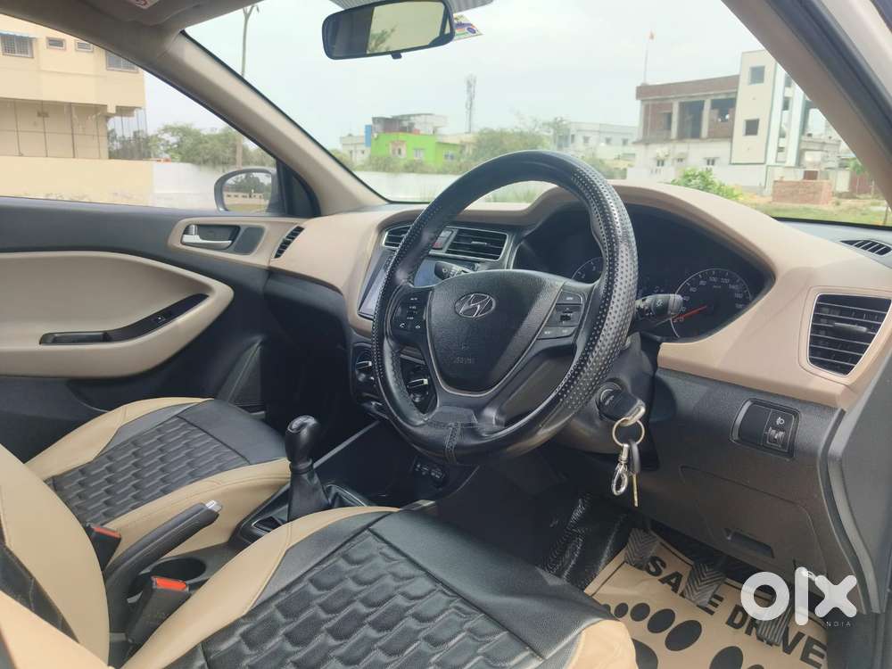 Hyundai Elite I20 Sportz (o) 1.2, 2019, Petrol