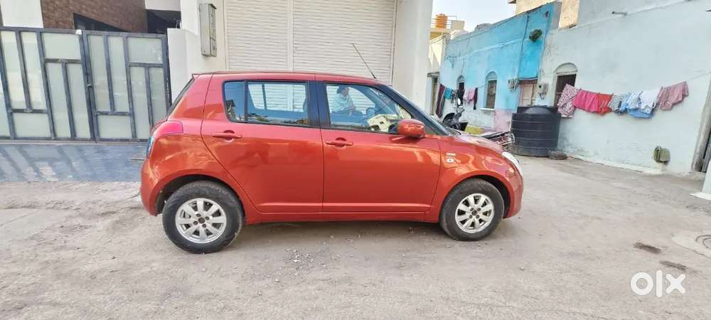 Maruti Suzuki Swift 2010