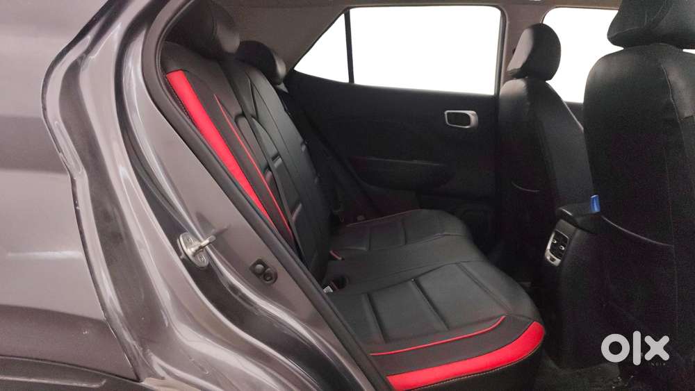 Hyundai Venue 1.2 S Plus, 2021, Petrol