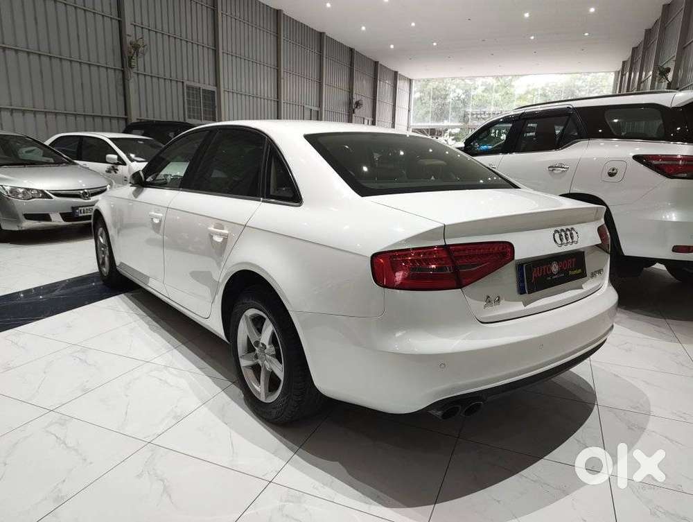 Audi A4 2.0 TDI Premium with sunroof, 2014, Diesel