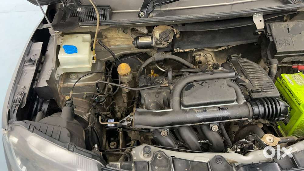 Renault Kwid 2019-ongoing 1.0 Rxt (o), 2018, Petrol