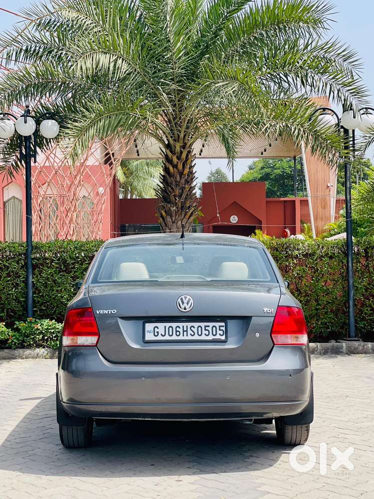 Volkswagen Vento 2010-2013 Diesel Highline, 2014, Diesel