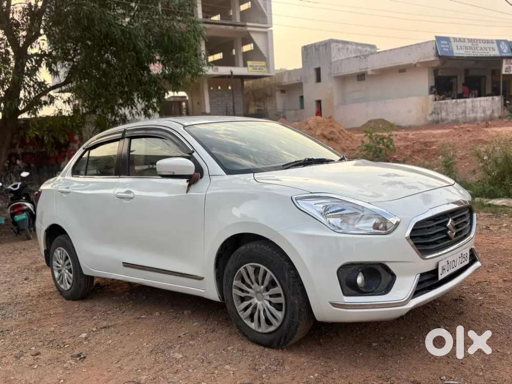 Maruti Suzuki Dzire 1.2 Vxi, 2019, Petrol