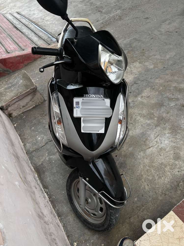 Black Aviator Two Wheeler Price Aviator Scooty Black Colour Price