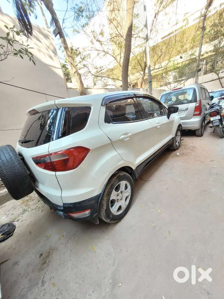 Ford Ecosport 2016 (petrol/cng) Vip Number