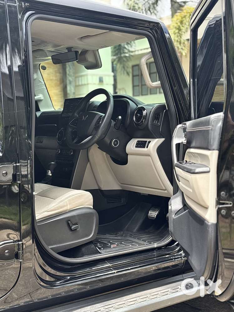 Mahindra Thar Roxx Ax7l Rwd Diesel At, 2025, Diesel