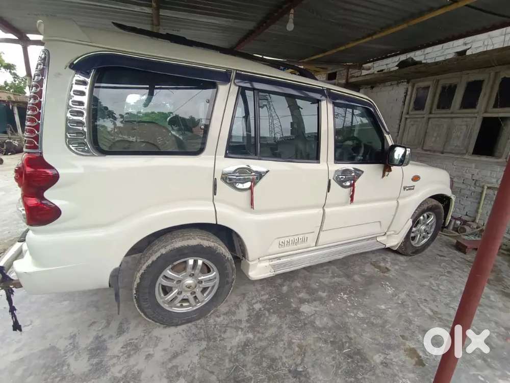 Mahindra Scorpio 2014 Diesel 4wd Airbag