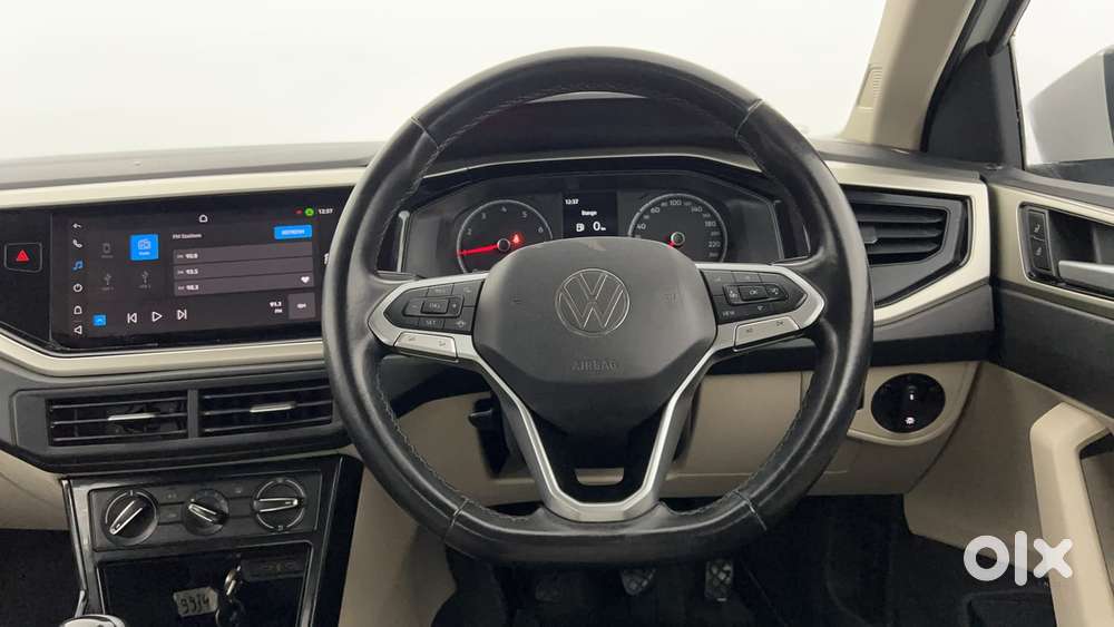 Volkswagen Virtus Highline Plus 1.0 Tsi At, 2022, Petrol