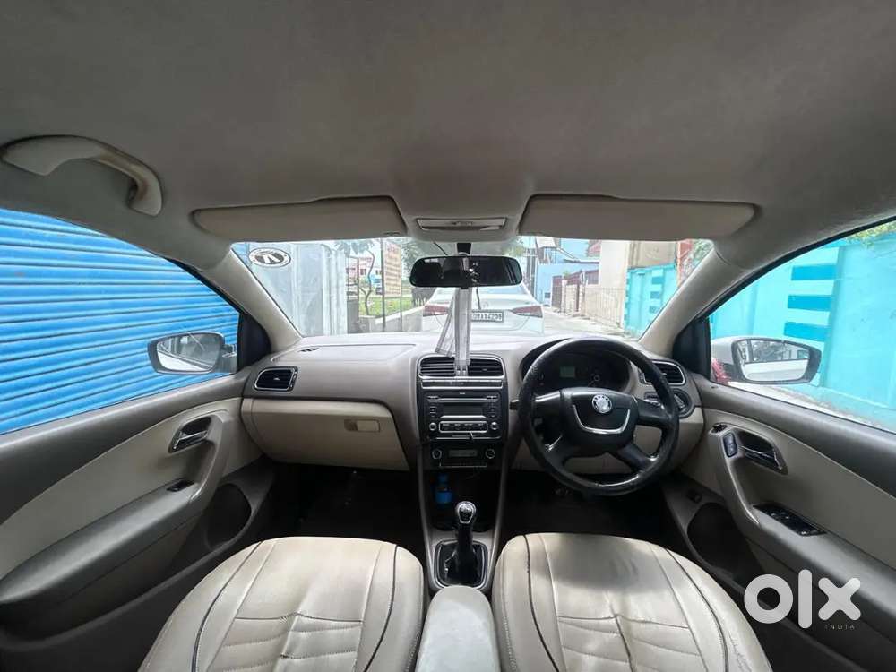 Skoda Rapid Elegance 2013 Diesel White