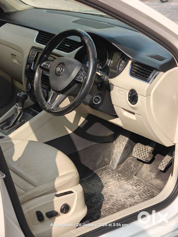 Skoda Octavia 2.0 Tdi Style Plus At, 2015, Diesel