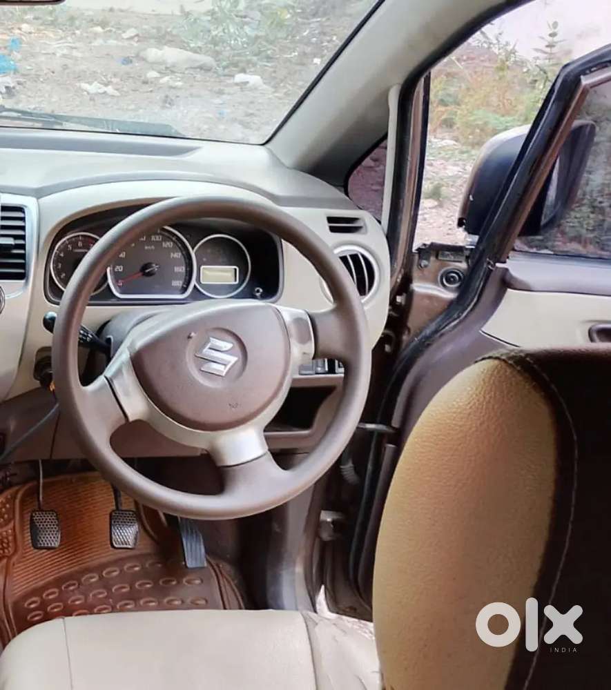 Maruti Suzuki Zen Estilo 1.0 2013