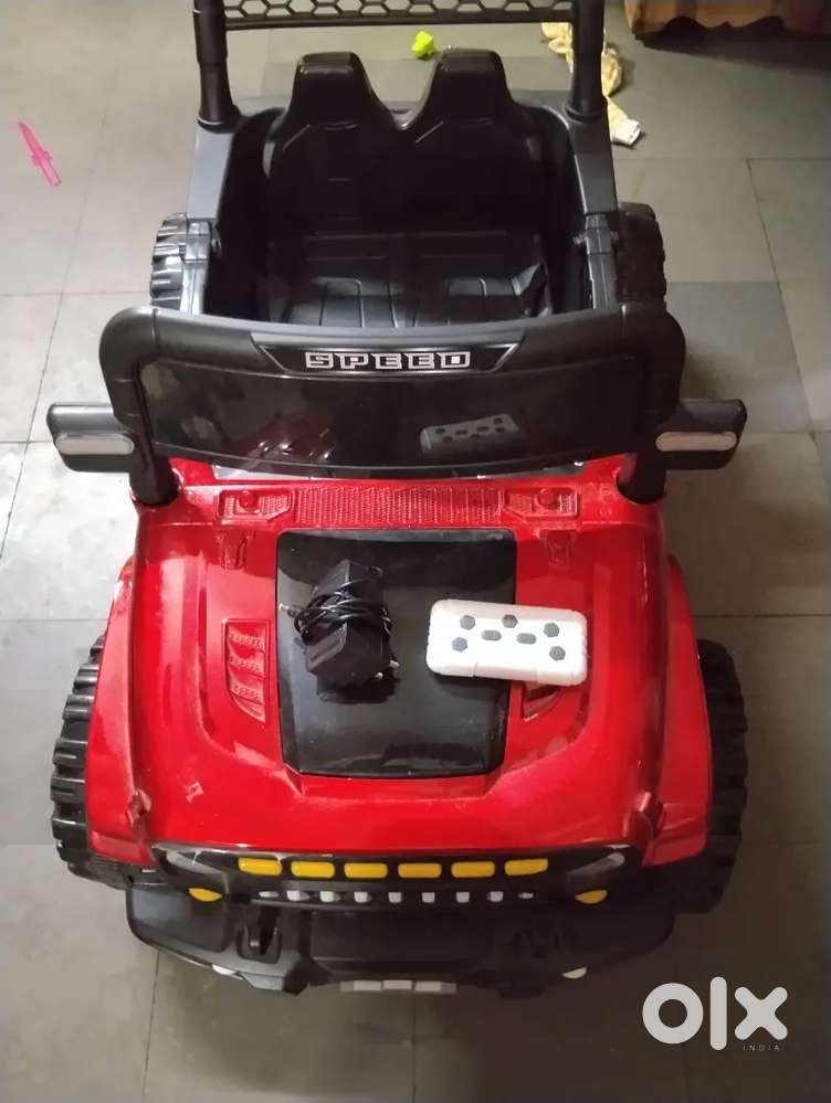 Charging Thaar kids